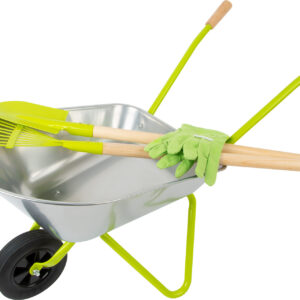 Kruiwagen met tuingereedschap